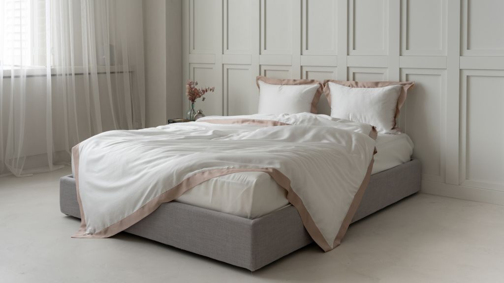fivestars-white-cream_3.jpeg
